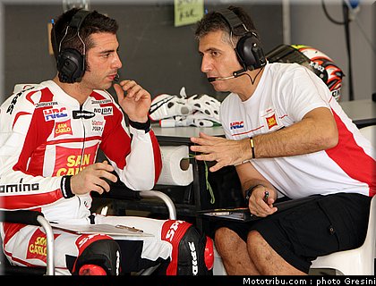melandri_017_motogp_2010_test sepang1.jpg