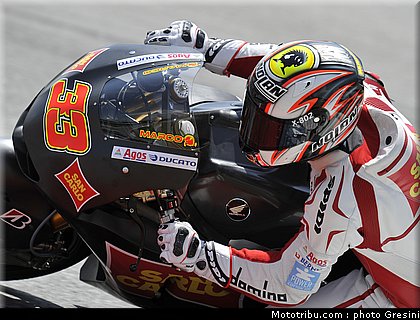 melandri_027_motogp_2010_test sepang1.jpg