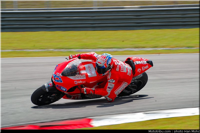 stoner_003_motogp_sepang_test1_2010