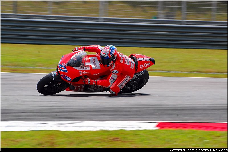 stoner_004_motogp_sepang_test1_2010