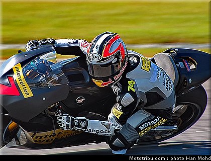aoyama_1_motogp_sepang_test1_2010.JPG