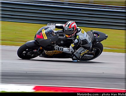 aoyama_2_motogp_sepang_test1_2010.JPG