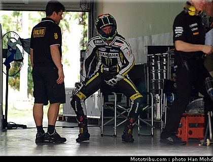 edwards_11_motogp_sepang_test1_2010.JPG