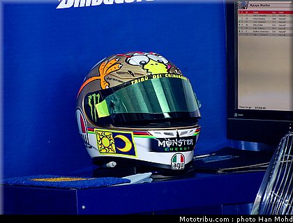 rossi_012_motogp_sepang_test1_2010.JPG
