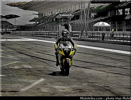 spies_009_motogp_sepang_test1_2010.jpg