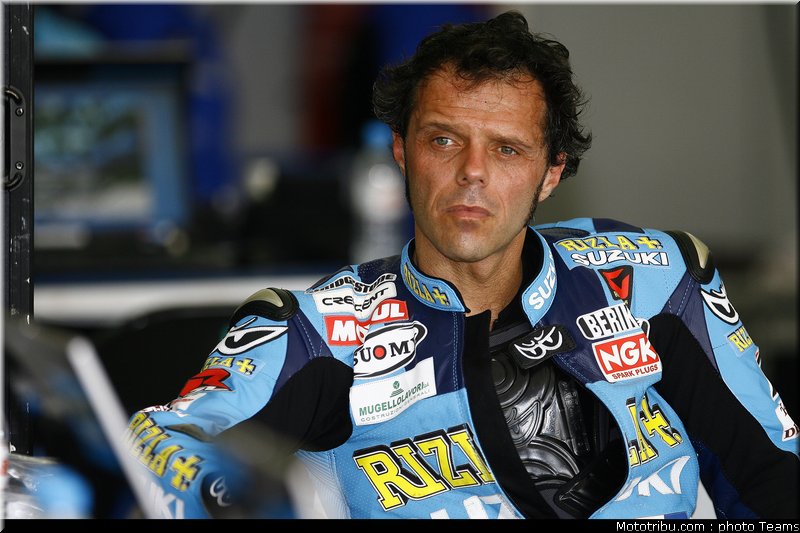 capirossi_04_motogp_test_sepang1_2010