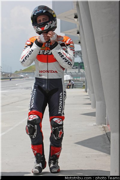 dovizioso_29_motogp_test_sepang1_2010