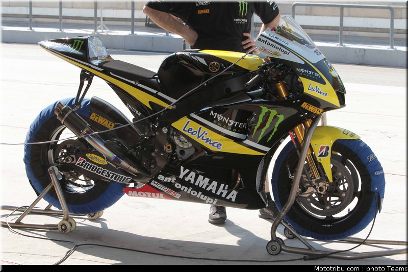 edwards_07_motogp_test_sepang1_2010