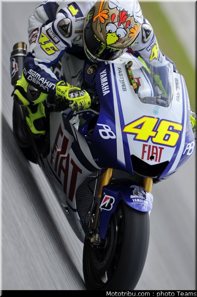 rossi_1_motogp_test_sepang1_2010