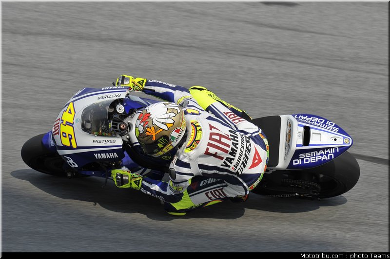 rossi_4_motogp_test_sepang1_2010
