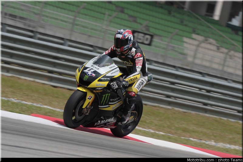 spies_13_motogp_test_sepang1_2010