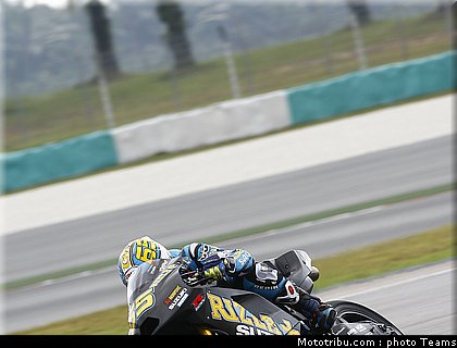 capirossi_20_motogp_test_sepang1_2010.jpg