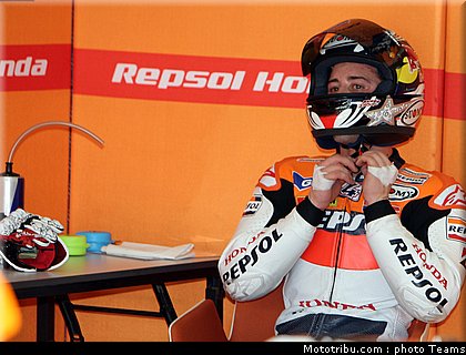 dovizioso_08_motogp_test_sepang1_2010.jpg