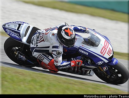lorenzo_3_motogp_test_sepang1_2010.jpg