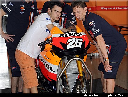 pedrosa_03_motogp_test_sepang1_2010.jpg