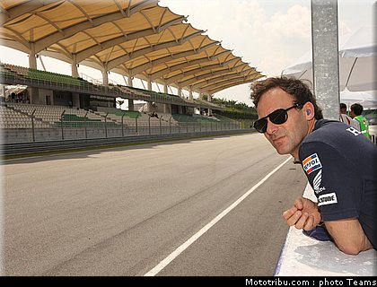 pedrosa_18_motogp_test_sepang1_2010.jpg