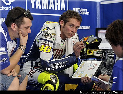 rossi_6_motogp_test_sepang1_2010.jpg