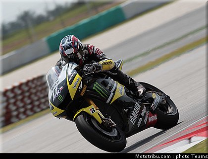 spies_11_motogp_test_sepang1_2010.jpg