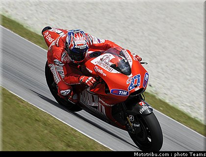 stoner_06_motogp_test_sepang1_2010.JPG