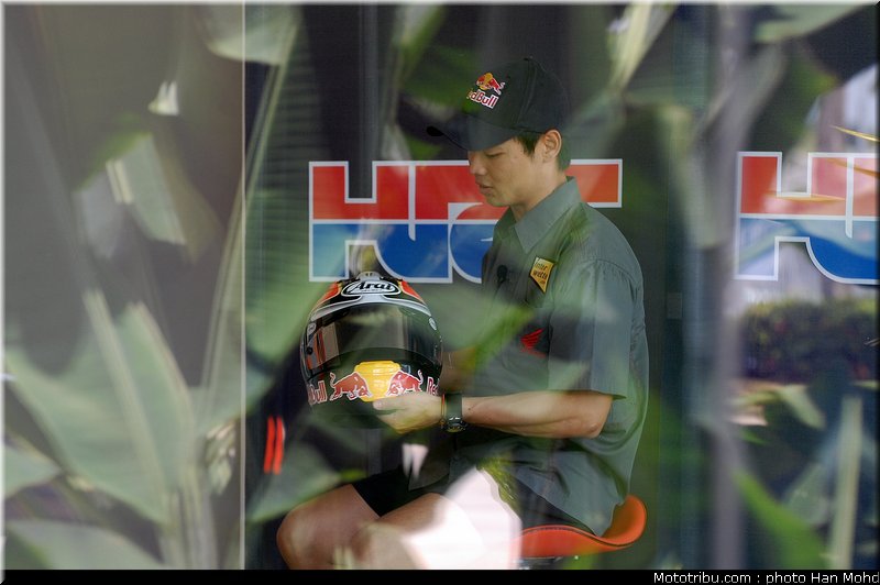 aoyama_002_motogp_2010_tests_sepang2
