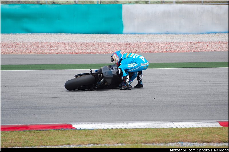 bautista_07_motogp_2010_tests_sepang2