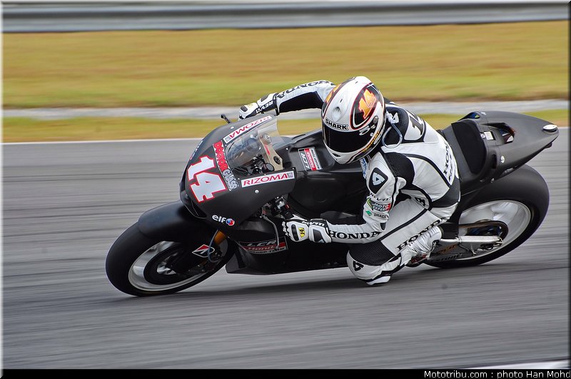 depuniet_14_motogp_2010_tests_sepang2