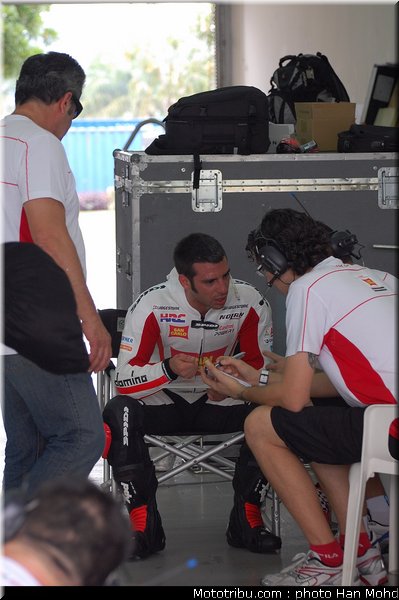 melandri_08_motogp_2010_tests_sepang2