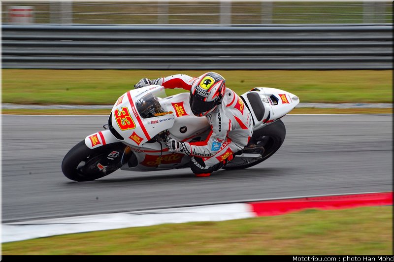 melandri_15_motogp_2010_tests_sepang2