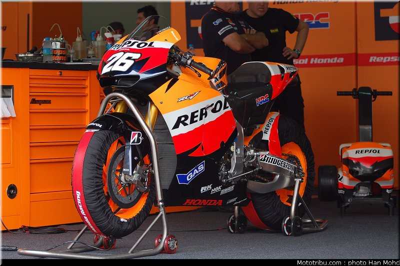 pedrosa_02_motogp_2010_tests_sepang2