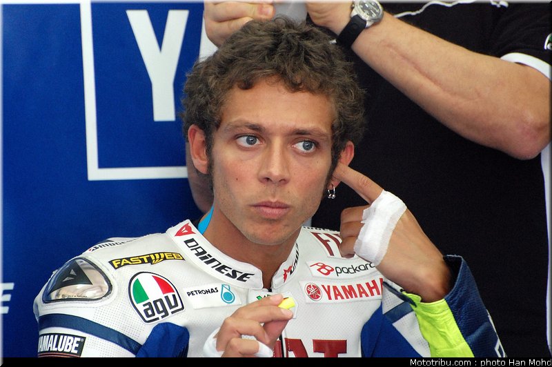 rossi_01_motogp_2010_tests_sepang2