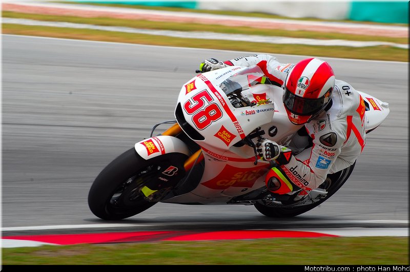 simoncelli_10_motogp_2010_tests_sepang2