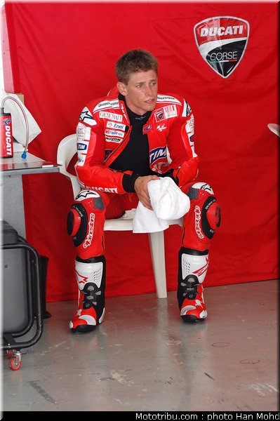 stoner_14_motogp_2010_tests_sepang2