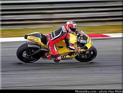 barbera_1_motogp_2010_tests_sepang2.JPG