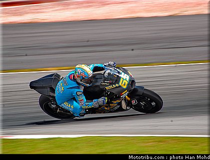 capirossi_5_motogp_2010_tests_sepang2.JPG