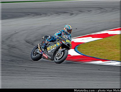 capirossi_6_motogp_2010_tests_sepang2.JPG