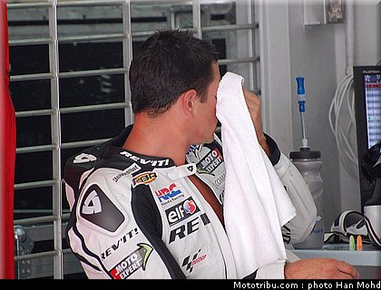 depuniet_07_motogp_2010_tests_sepang2.JPG