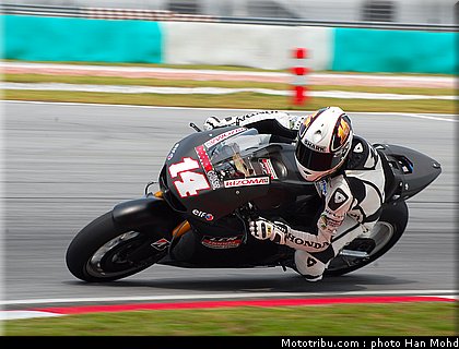 depuniet_13_motogp_2010_tests_sepang2.JPG