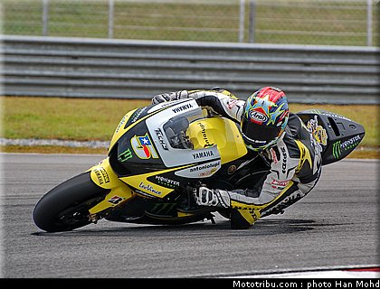 edwards_09_motogp_2010_tests_sepang2.JPG