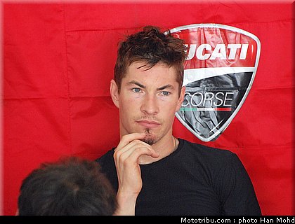hayden_11_motogp_2010_tests_sepang2.JPG