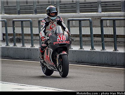 kallio_1_motogp_2010_tests_sepang2.JPG