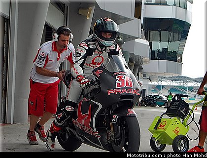 kallio_8_motogp_2010_tests_sepang2.JPG