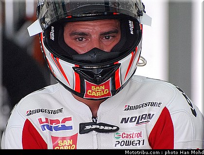 melandri_07_motogp_2010_tests_sepang2.JPG