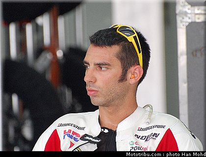 melandri_10_motogp_2010_tests_sepang2.JPG