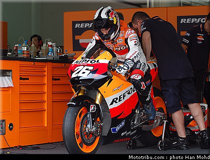 pedrosa_04_motogp_2010_tests_sepang2.JPG
