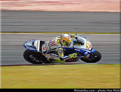rossi_09_motogp_2010_tests_sepang2.JPG