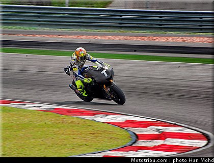 rossi_25_motogp_2010_tests_sepang2.JPG