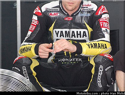 spies_04_motogp_2010_tests_sepang2.JPG