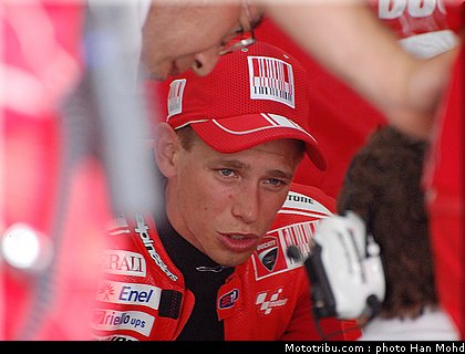 stoner_06_motogp_2010_tests_sepang2.JPG