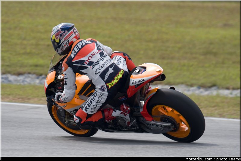 pedrosa_08_motogp_2010_test_sepang2