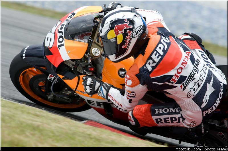 pedrosa_14_motogp_2010_test_sepang2